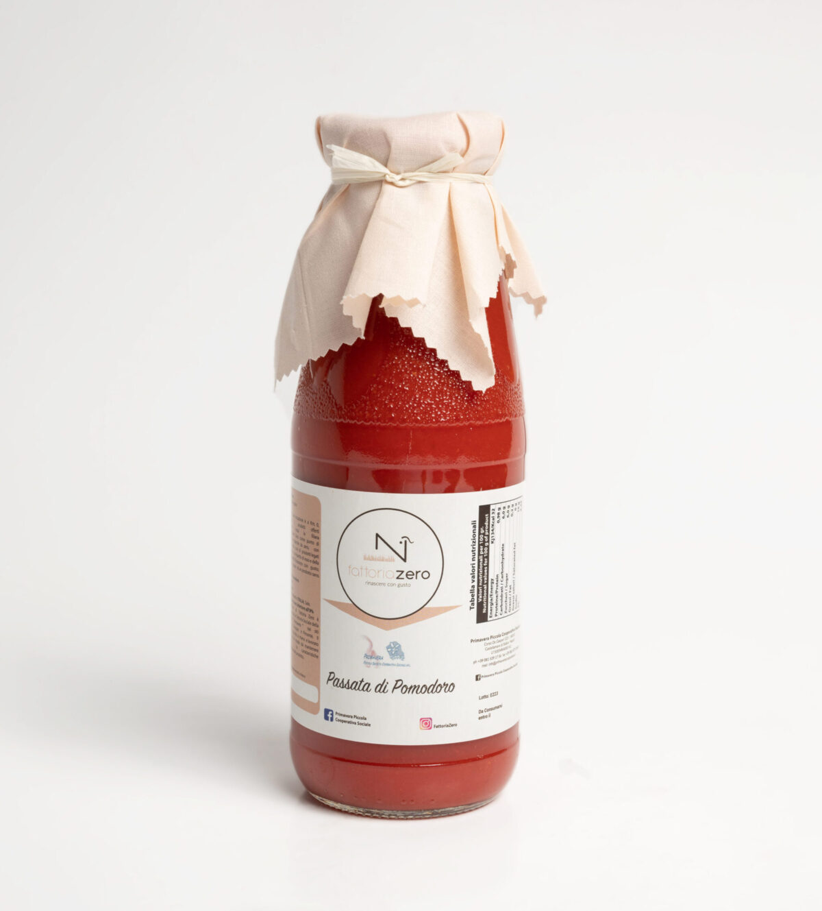 passata di pomodoro fattoria zero